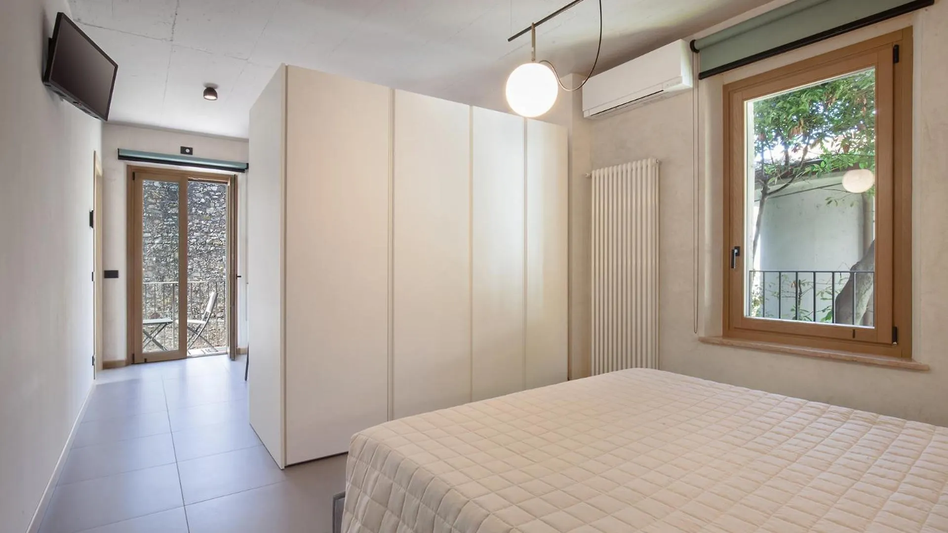Aparthotel Residenza Vedovelli à Torri Del Benaco Italie